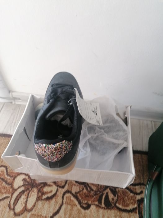 Чанти, раници и спортни обувки