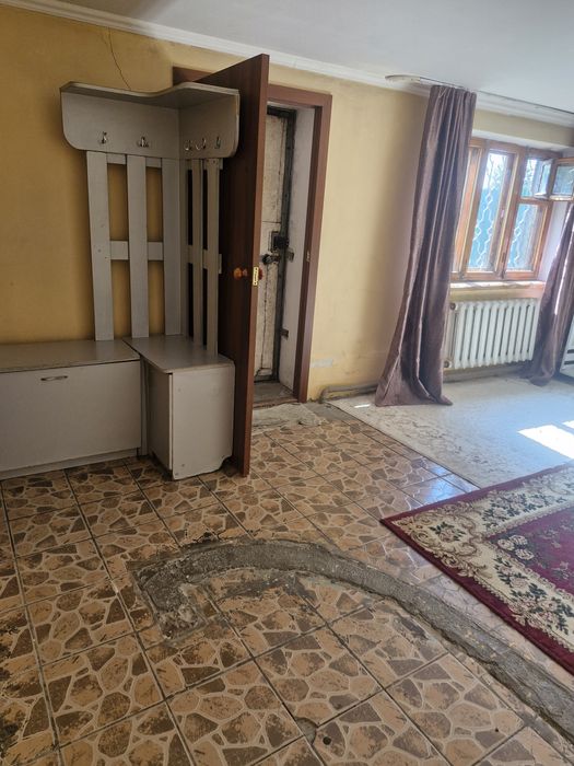 Сдам комнату в частном цент отопление