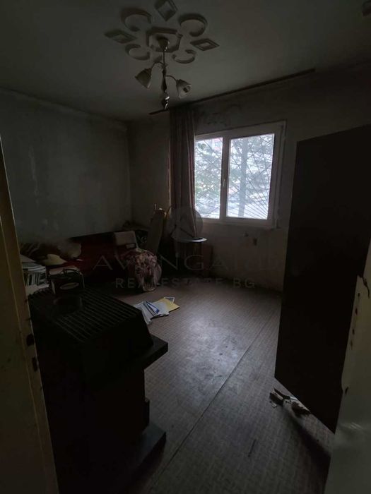 Продава се Тристаен апартамент в Пловдив, Кършияка - 80 кв.м за 900 €/кв.м - Снимка #7