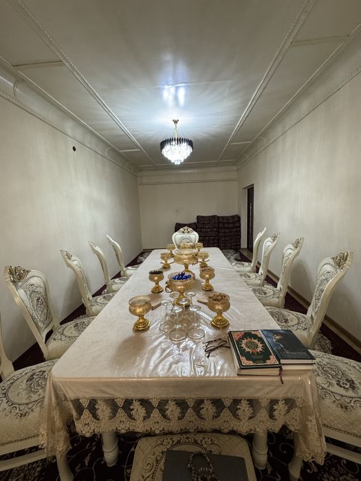 Sergeli tumani beruni mahala2 preyz 3 tupik 6 uy 4 sotu yer gaz su