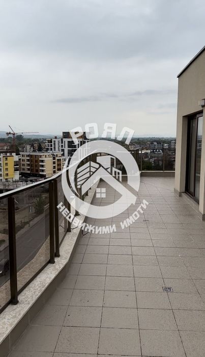 Продава се Многостаен апартамент в Пловдив, Христо Смирненски - 330 кв.м за 758 €/кв.м - Снимка #1