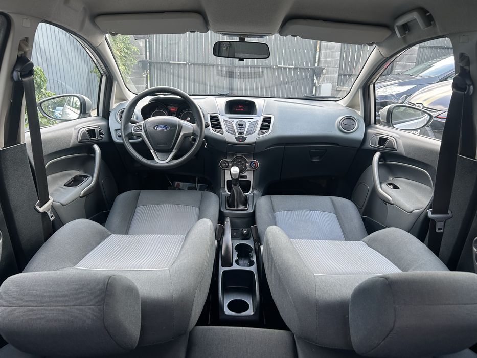 -Ford fiesta facelift-2011-1.3benzina-82cai-euro5-adusa din germania-