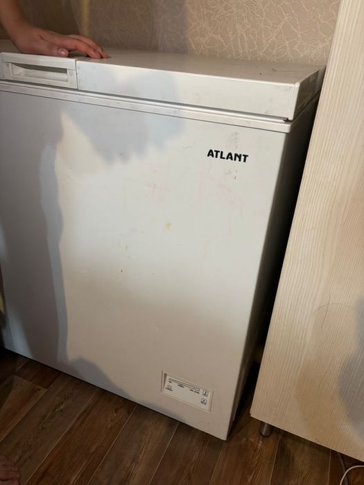 Морозильник ларь Atlant 200 литров