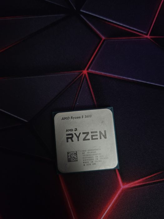 Vand procesor AMD Ryzen 5 3600