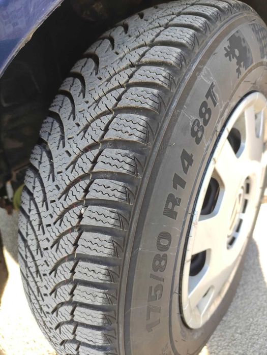 VW Golf 4 1.4 бензин