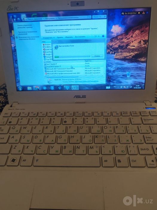 Netbook Asus sotiladi
