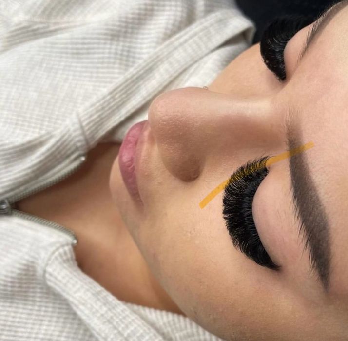 Наращивание ресниц