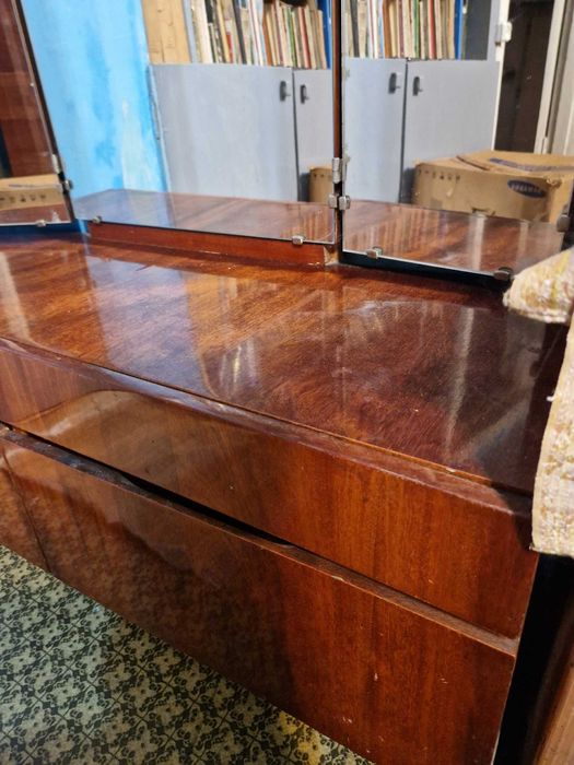 трюмо советское времен СССР с зеркалами и ящичками