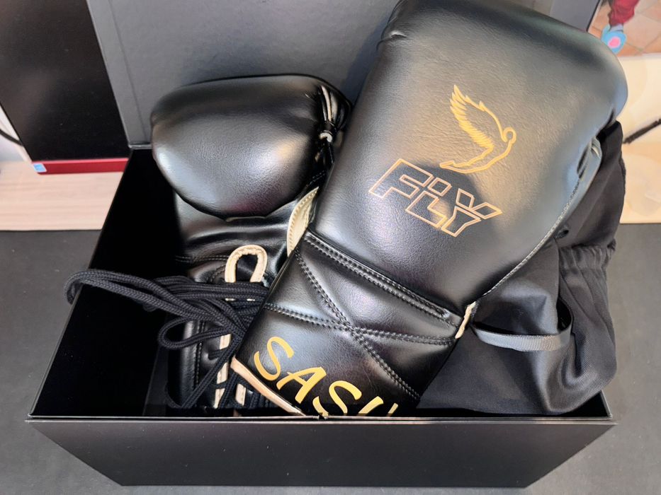 Manusi de box FLY