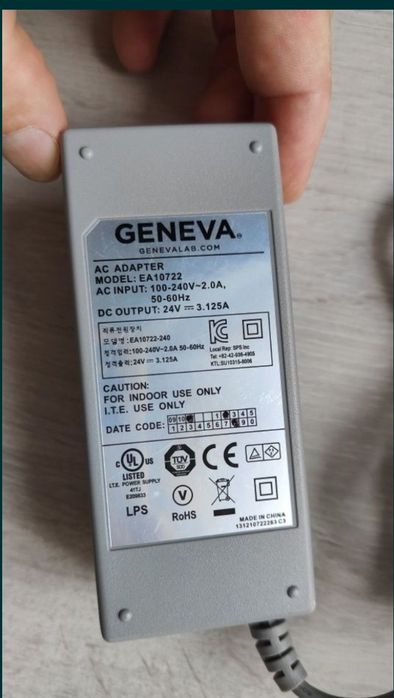 Încărcător alimentator boxa Geneva Sound System Model M 24V-3.125A