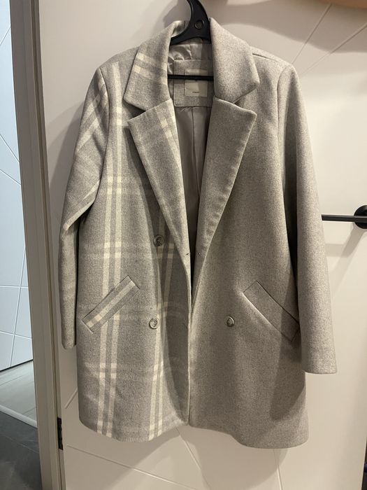 Продам осенне-весеннее пальто!