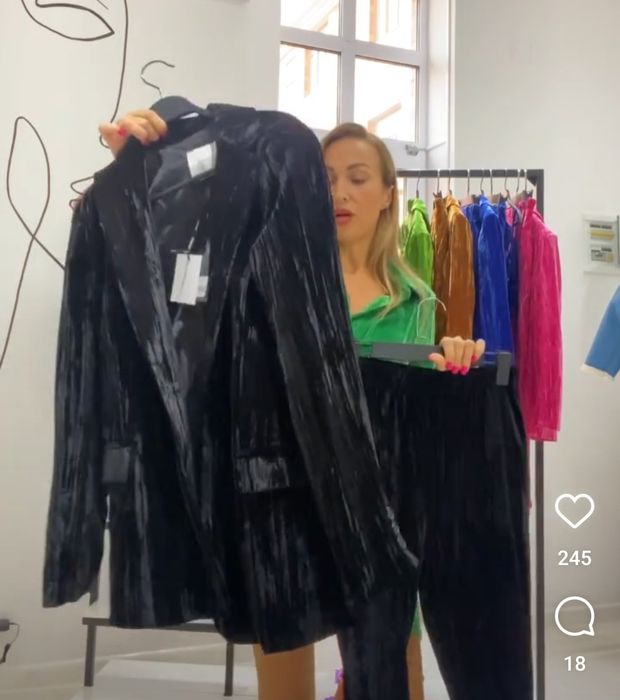 Продам костюм двойку