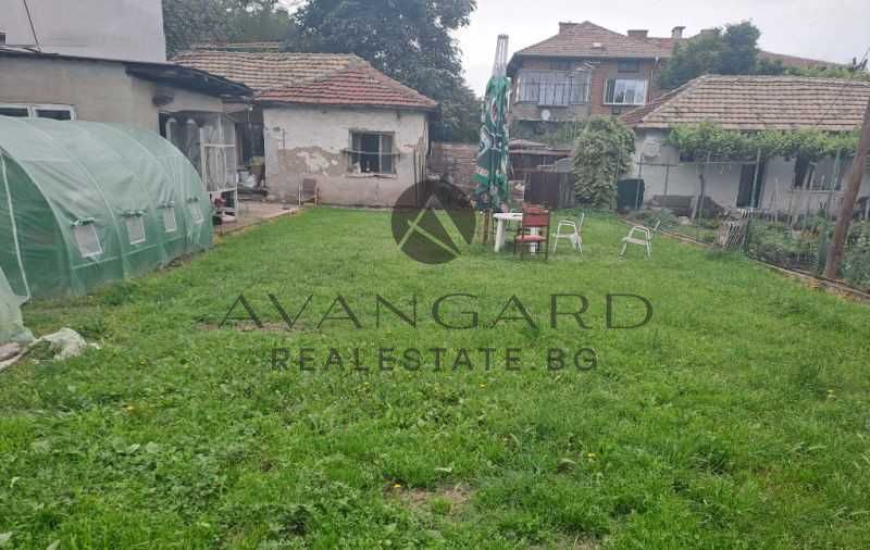 оф.20660 Еднофамилна Къща Прослав