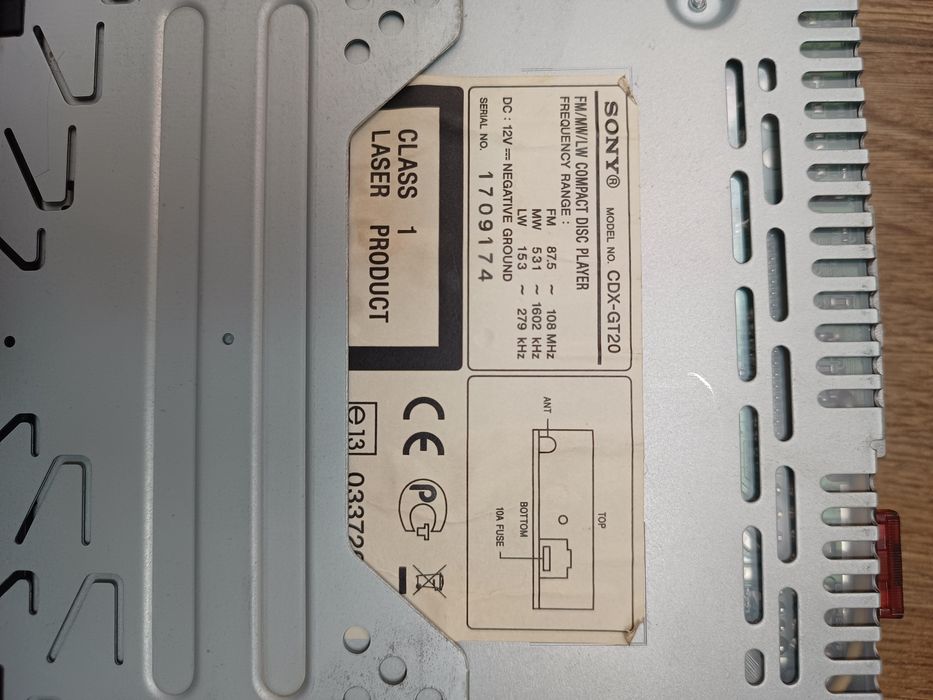 Авто-радио Sony CDX-GT20