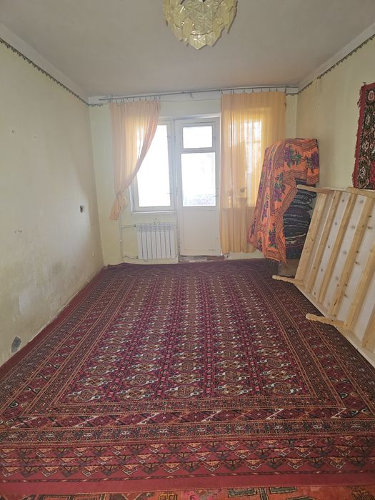 Срочно продаётся 3 комнатная квартира в городе Чирчике