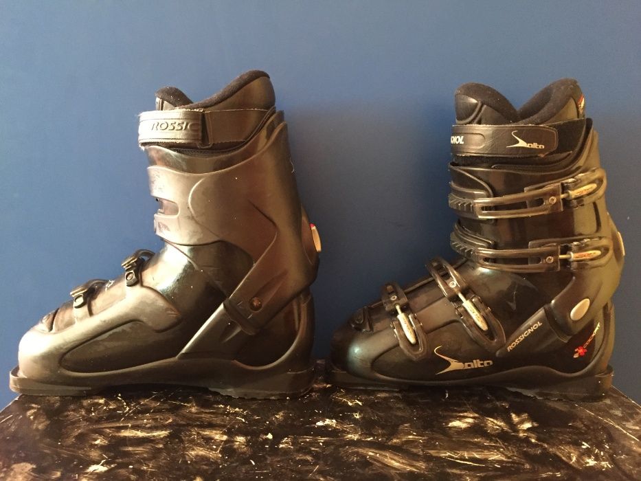 Ски оборудване