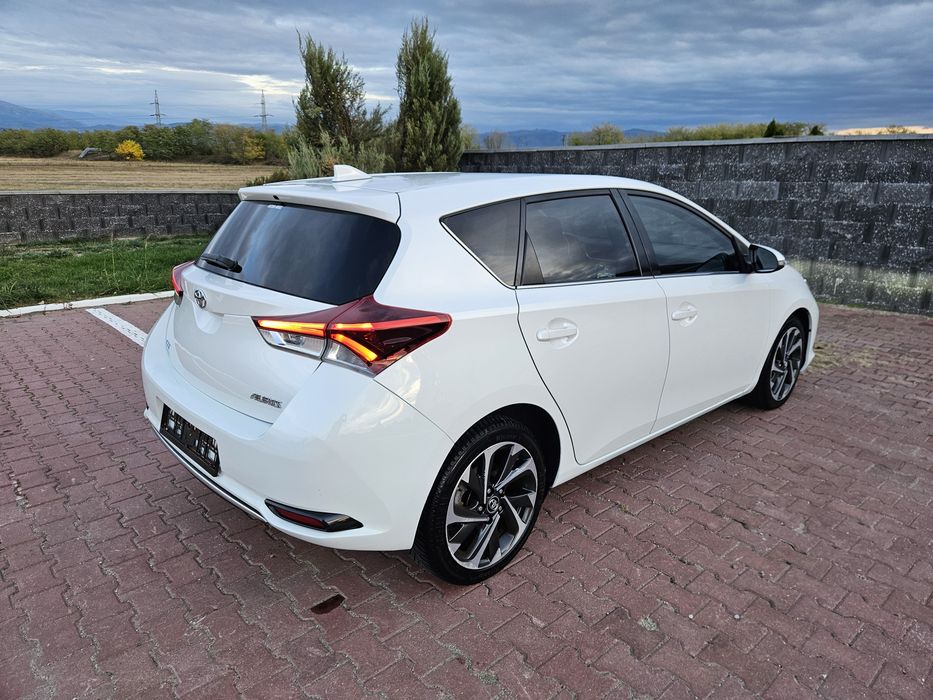 Toyota Auris 1.4 Diesel ~Euro 6~Full Led ~NAVI ~Alb Perlat
