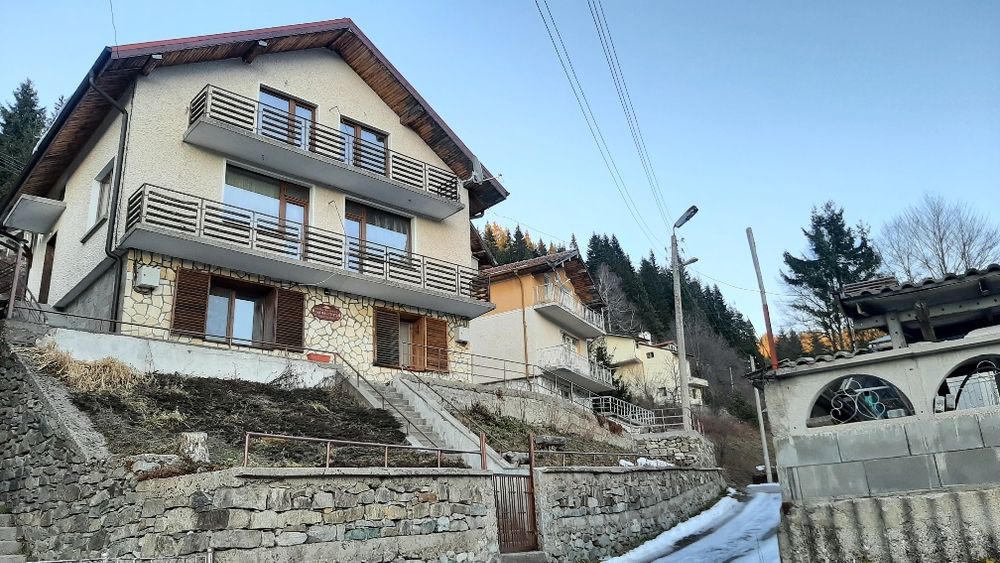 Къща за гости МАНАСТИРЪ