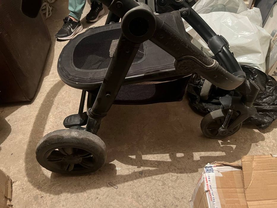 Скидка. Срочно продается продается качественная коляска