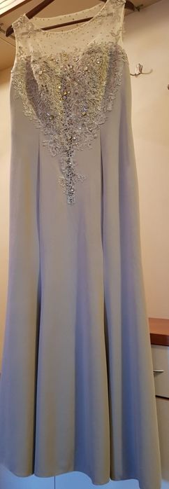 Вечернее платье в пол