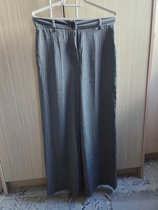 Wide leg елегантен панталон Reserved