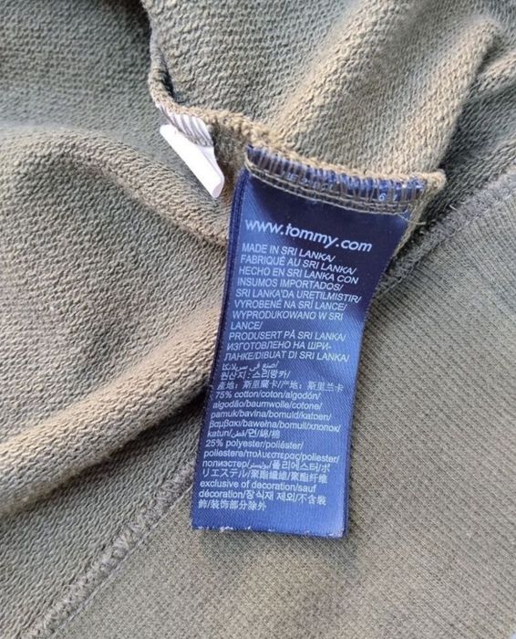 Vând hanorac de bărbați Tommy Hilfiger.