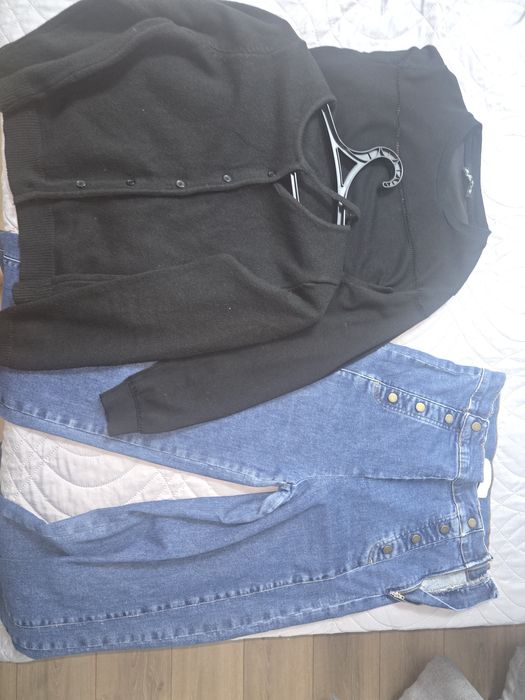 Джисы две кофты вместе 10000