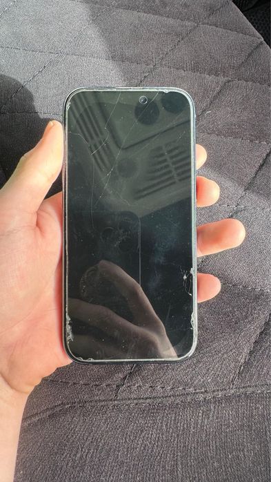 Айфон 15,В хорошем состаяний