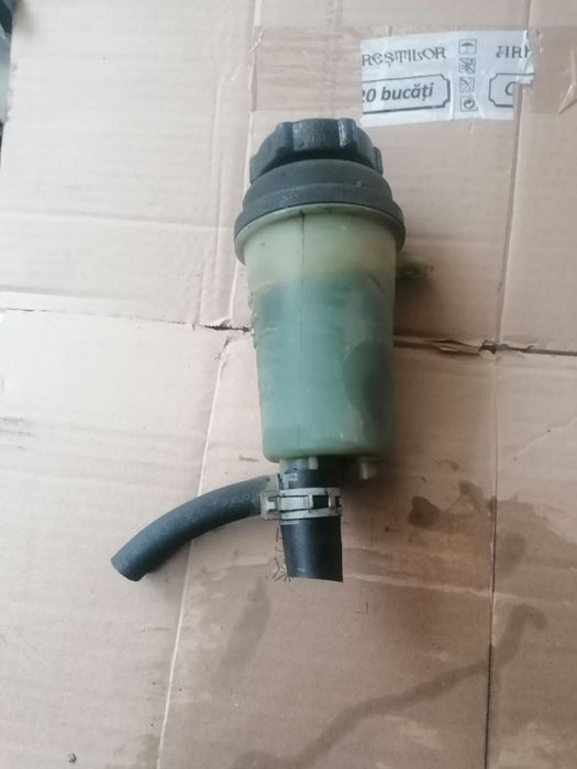 Vas servo Ford Focus 2, 1.4 benzina, 1.6 benzina, an 2005-2016