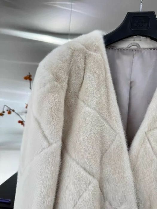 норковая шуба, белая