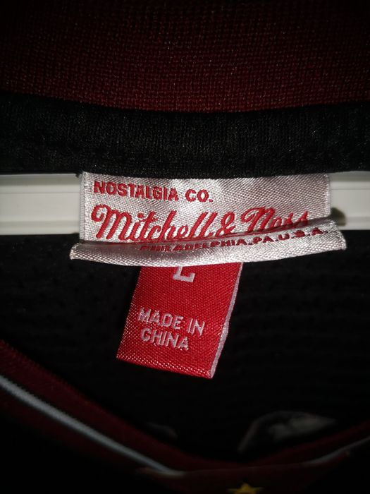 Mitchell&Ness- NBA - Philadephia, 3 IVERSON - L
