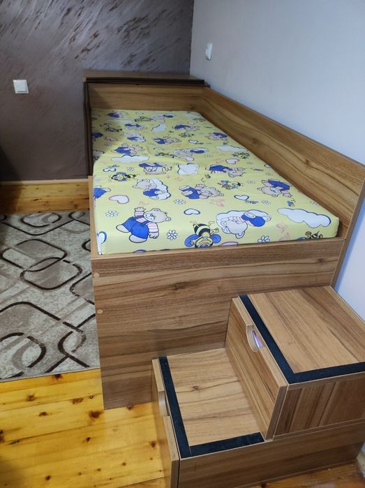 Детско легло- сандвич