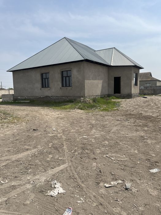 16 соток свет. Вода есть