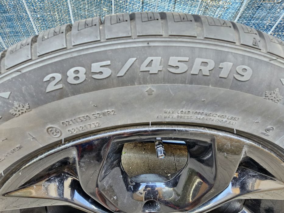 Vând jante și cauciucuri