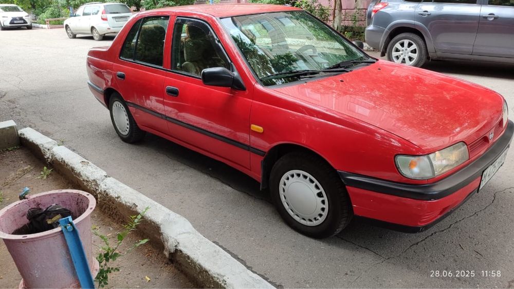 Автомобиль Nissan Sunny