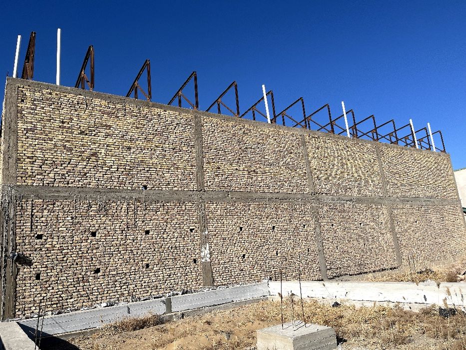 Joy sotiladi Angarik mahallasida