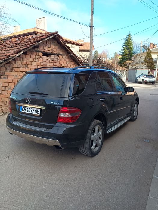Mercedes ML W164 3.2 CDI 4 Matic цена  6000€