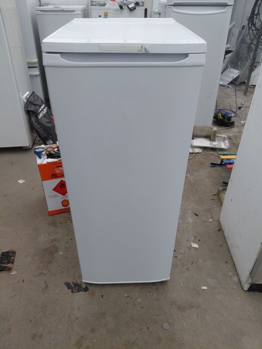 Холодильник рабочая Мини Доставка есть