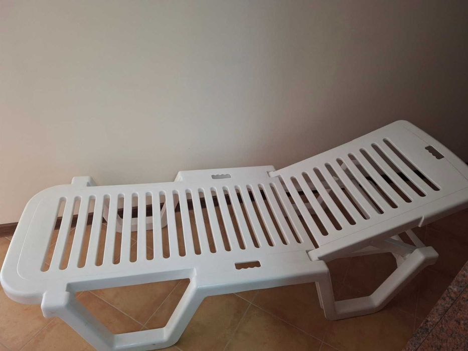 Градиндси шезлонг