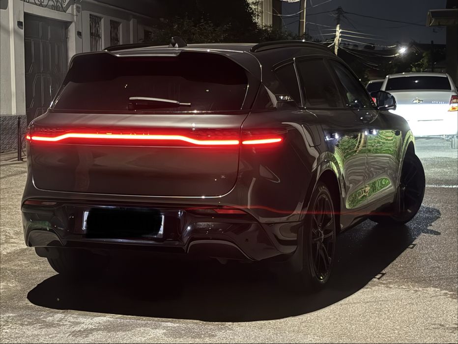 Voyah Free 2024 — 2