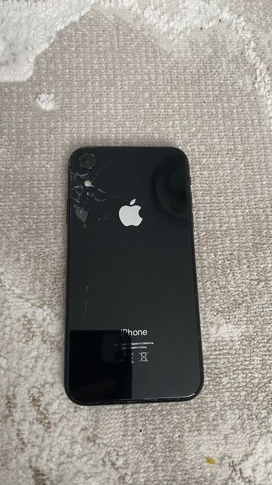 iPhone xr акб76%