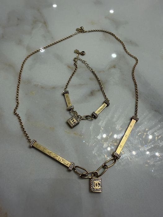 Set lantisor si bratara Chanel 14K