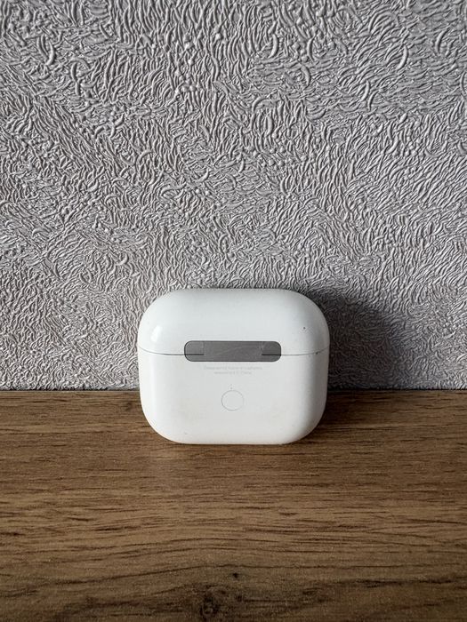 Корпус от Airpods 3