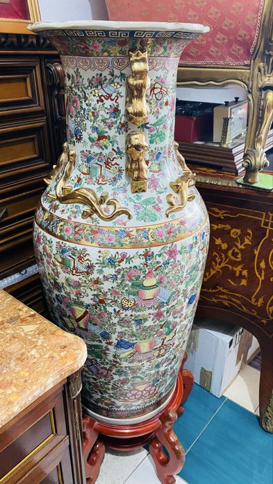 Vaza Chinezeasca Mare Vintage Portelan Suport Lemn Pictata Manual