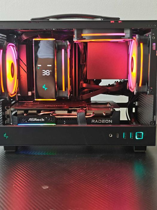 Компютър - /B650 Lightning Wi-fi/Ryzen 7 7700X/RX 9060 XT 16GB/32GB DDR5 6400M/T/1TB nVme gen 4.0/