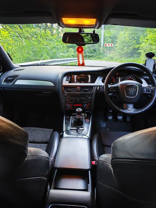 Audi a4  B8 s line special edition 170