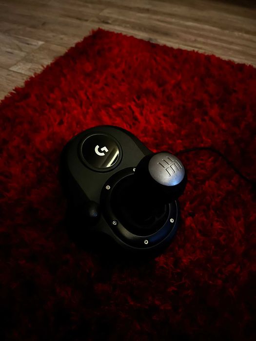 Logitech G923 + schimbator ( GARANTIE )