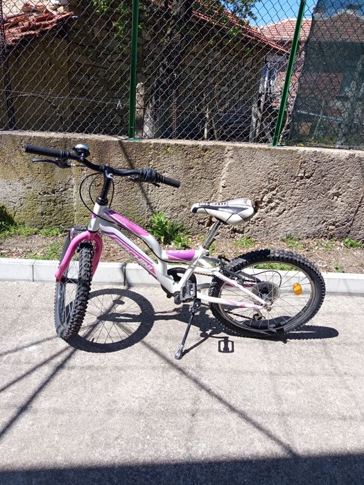 Колело за момиче -  20 цола