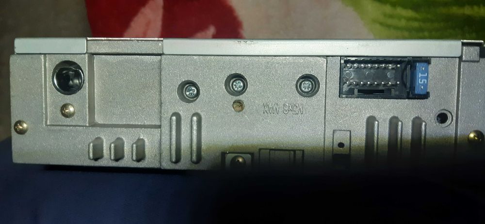 Navi Blaupunkt perfect functional  si un radio cd LG