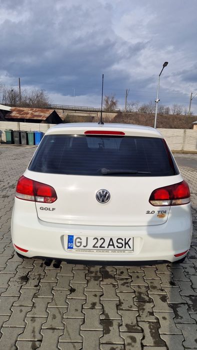 VOLKSWAGEN Golf 2011 — imagine 2